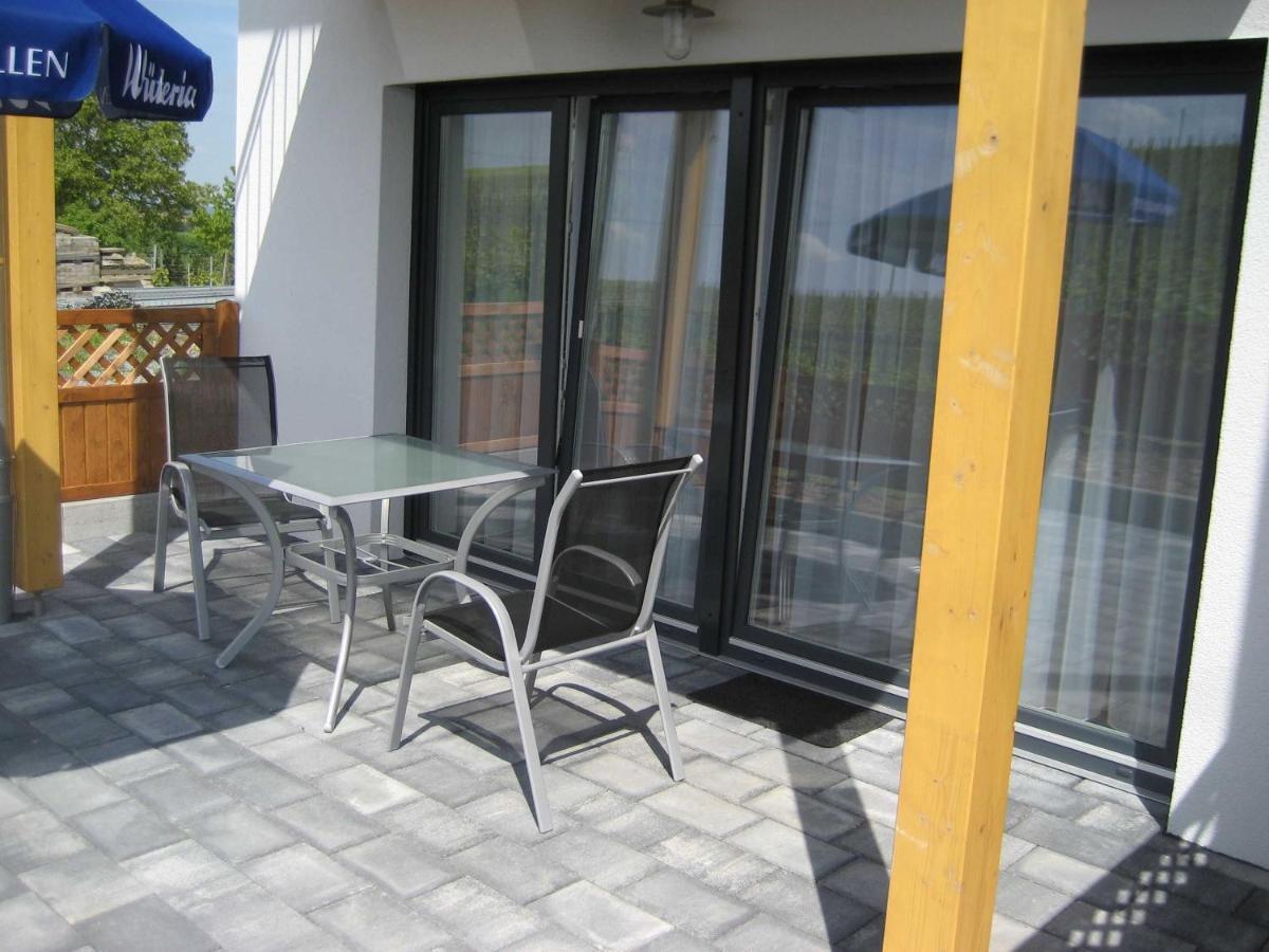 Apartamento Winzerhof Schmid Schwaigern Exterior foto